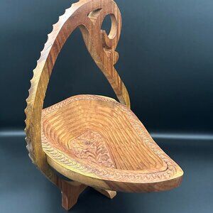 🌿 Hand-Carved Wooden Collapsible Basket – Unique Artisan Decor 🌿